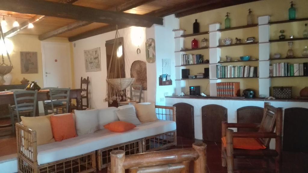 Casa Arancio Hotell Olbia Eksteriør bilde