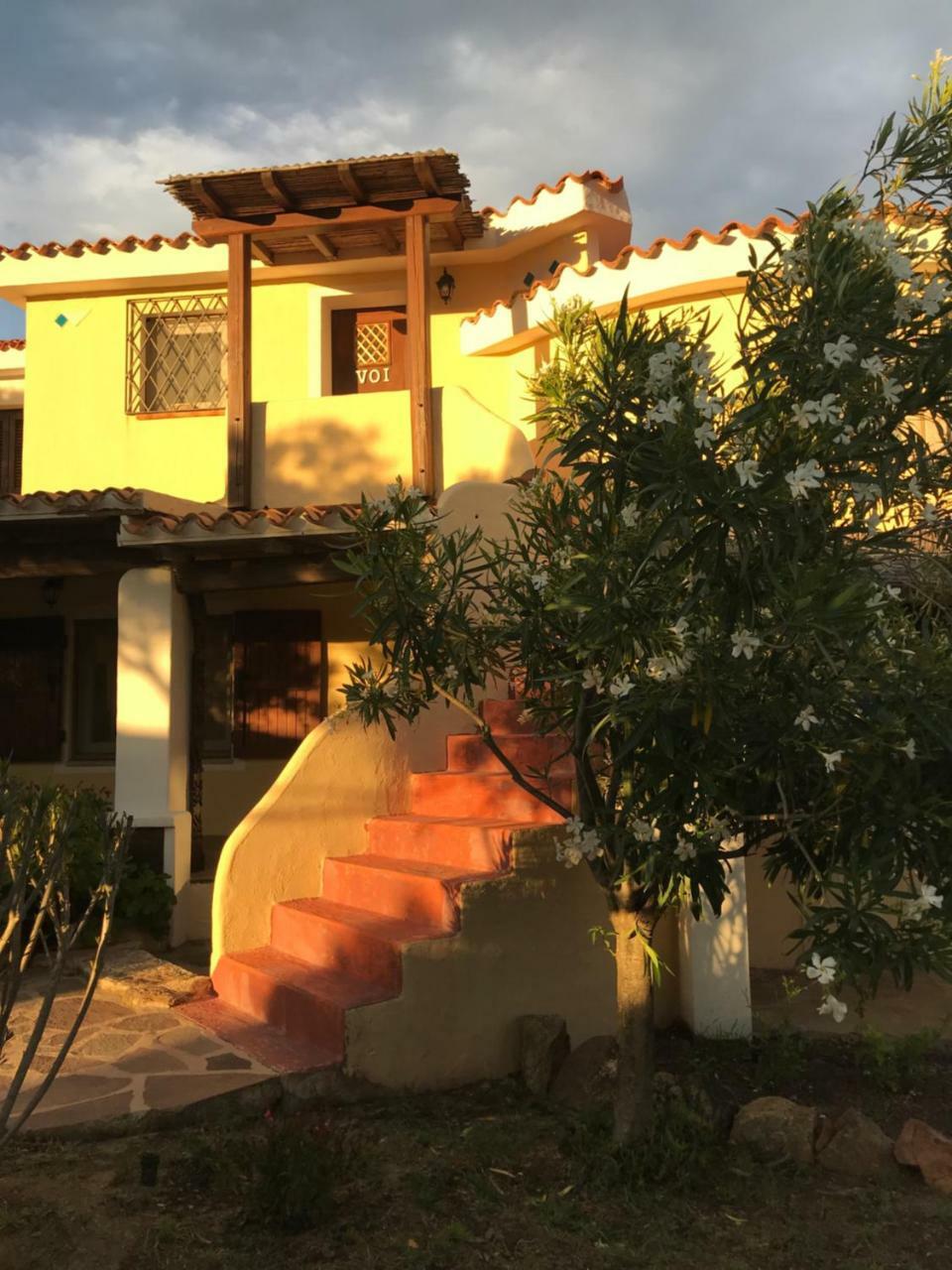 Casa Arancio Hotell Olbia Eksteriør bilde